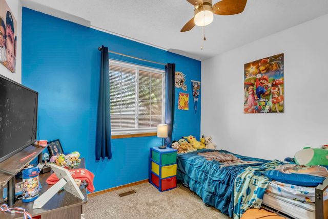 1109 N Lark Ln, Wichita, KS 67212