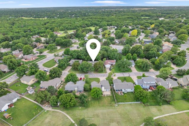 1109 N Lark Ln, Wichita, KS 67212