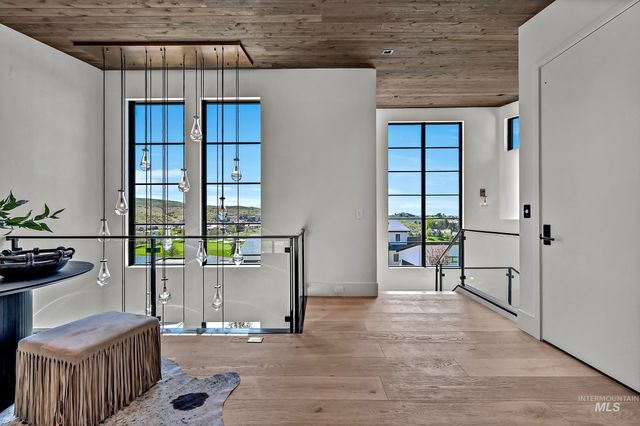 938 E Chardie Rd., Boise, ID 83702