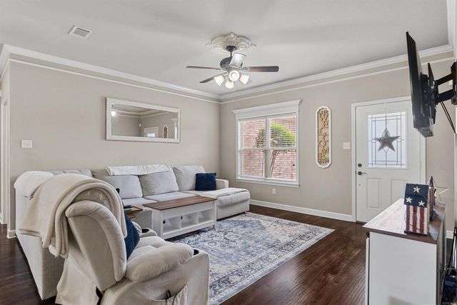 26 Huntington Drive, Austin, AR 72007