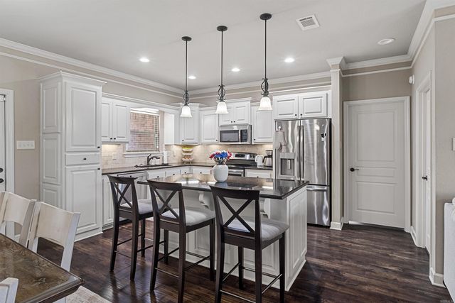 26 Huntington Drive, Austin, AR 72007