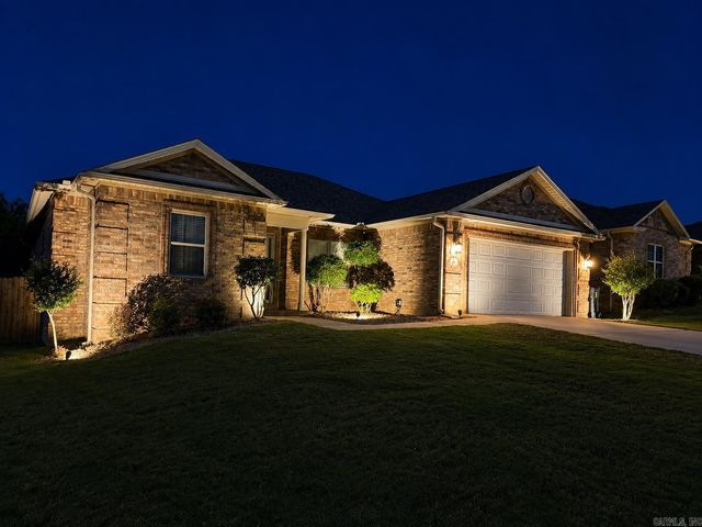 26 Huntington Drive, Austin, AR 72007