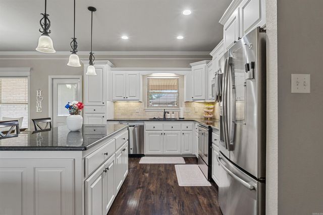 26 Huntington Drive, Austin, AR 72007