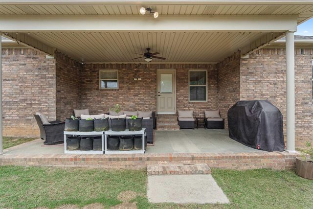 26 Huntington Drive, Austin, AR 72007