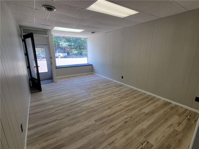 115 W Nodaway Street, Oregon, MO 64473