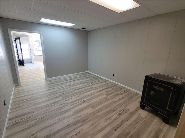 115 W Nodaway Street, Oregon, MO 64473