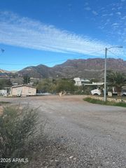 1129 S EDNA Avenue, Superior, AZ 85173