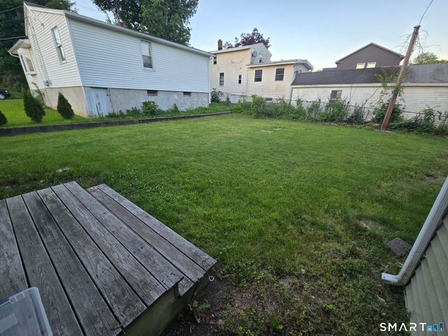 9 Rosko Street, Seymour, CT 06483
