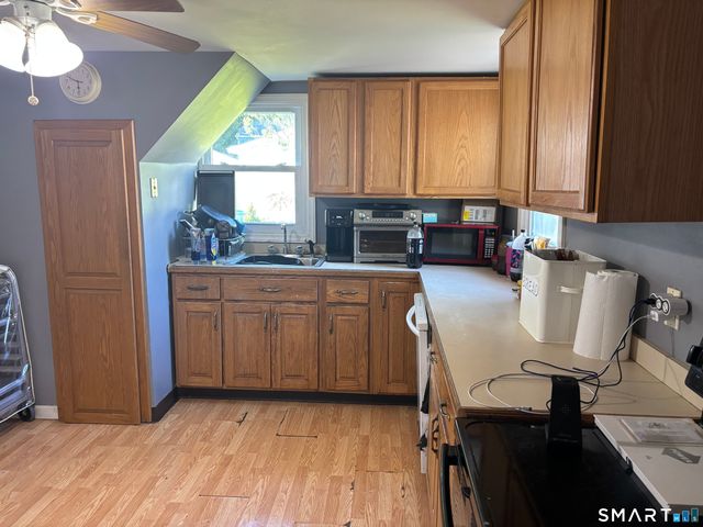 9 Rosko Street, Seymour, CT 06483