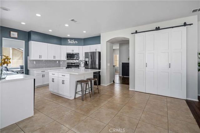 7337 Ridge View, Lancaster, CA 93536