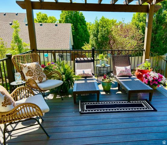 4447 W SILENT RAIN DR, South Jordan, UT 84009