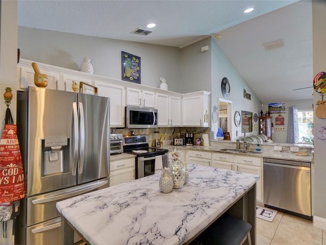 1437 BENT OAKS BOULEVARD, Deland, FL 32724