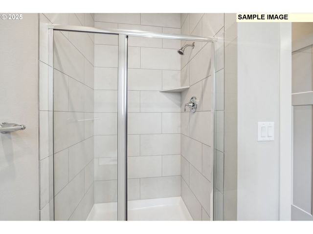 12343 Sw CHAMPLIN Ln, Beaverton, OR 97007