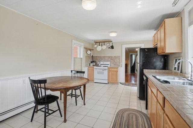 22 Ransom Road, Framingham, MA 01702