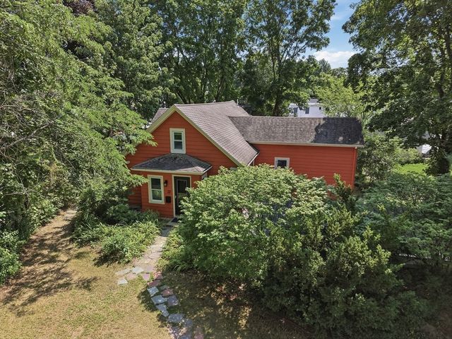 22 Ransom Road, Framingham, MA 01702