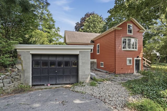 22 Ransom Road, Framingham, MA 01702