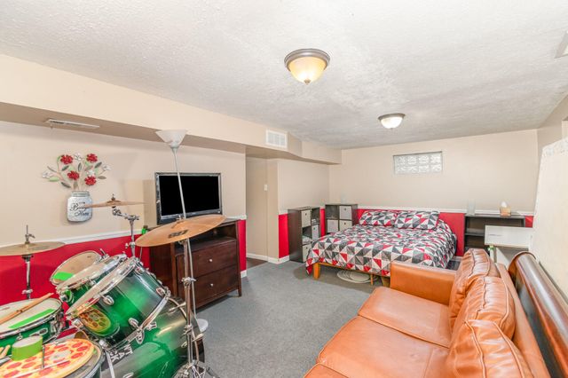 101 Lexington Avenue, Florence, KY 41042