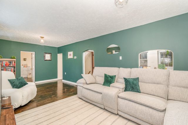 101 Lexington Avenue, Florence, KY 41042