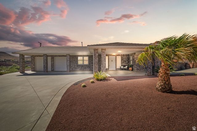 339 W SANDSTONE CIR, St. George, UT 84790