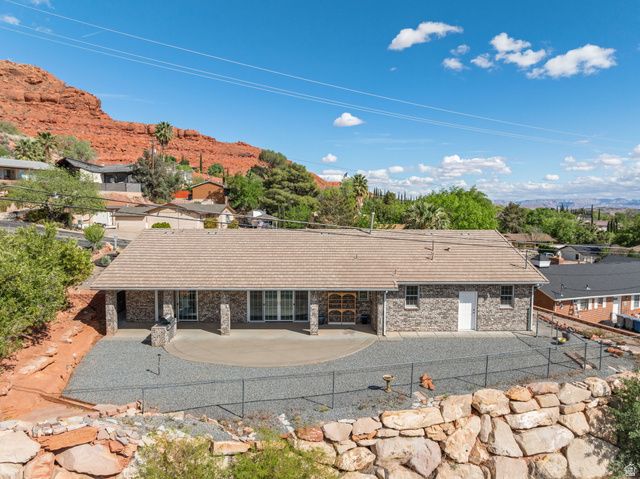 339 W SANDSTONE CIR, St. George, UT 84790