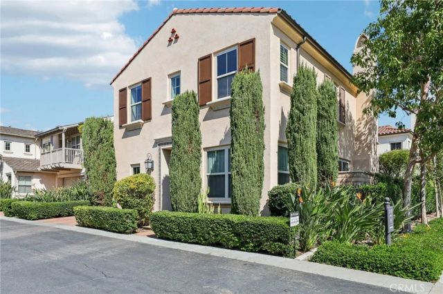 37 Donovan, Irvine, CA 92620