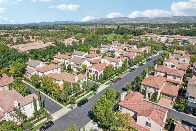 37 Donovan, Irvine, CA 92620