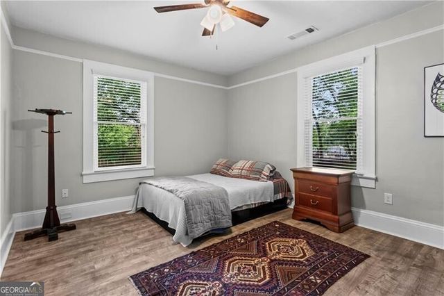 285 Henry Street SE, Marietta, GA 30060