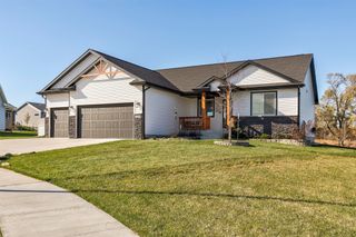1909 16th Circle SE, Altoona, IA 50009