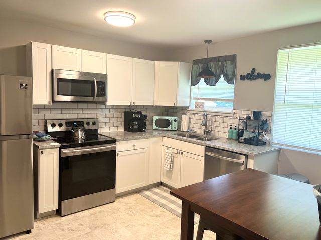 304 Hardison Dr, Franklin, TN 37064