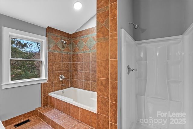 5 Elmore Street, Asheville, NC 28804