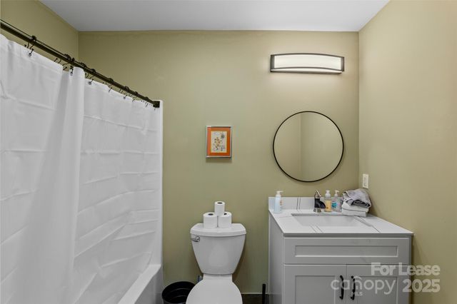 5 Elmore Street, Asheville, NC 28804