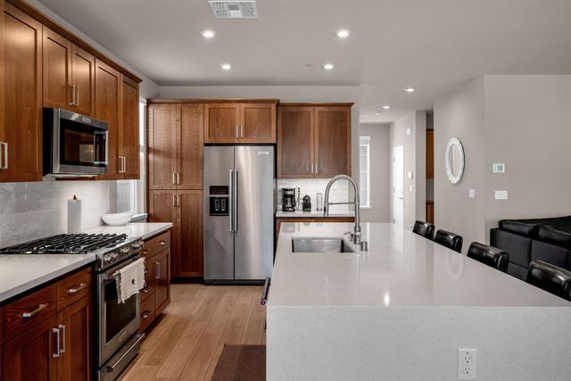 1318 Seneca Circle, El Dorado Hills, CA 95762