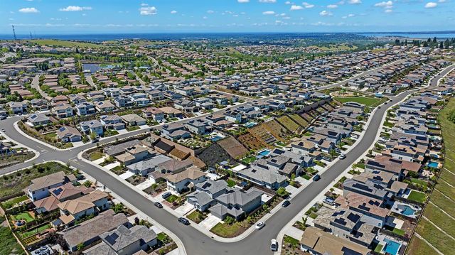 1318 Seneca Circle, El Dorado Hills, CA 95762