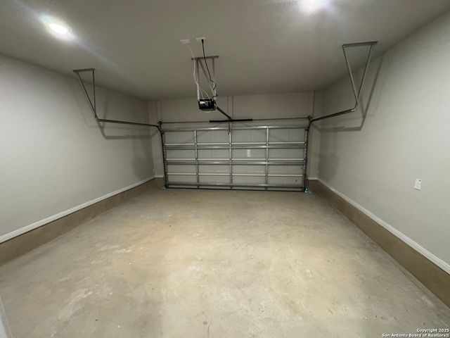 5415 Devils Gate Unit 1, Converse, TX 78109