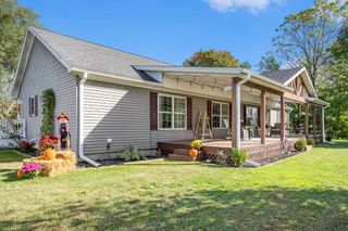 912 W Colon Road, Matteson Twp, MI 49028