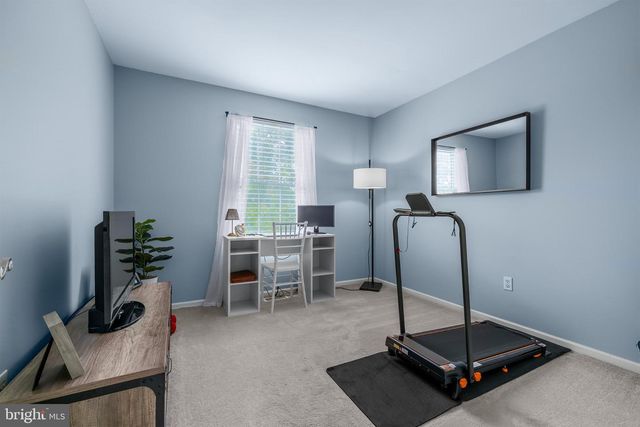 146 PINE AVE, West Berlin, NJ 08091