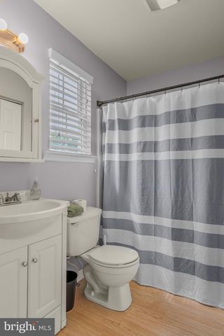 146 PINE AVE, West Berlin, NJ 08091