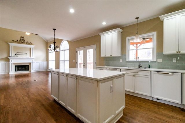 5229 Camden Lake NW Parkway, Acworth, GA 30101