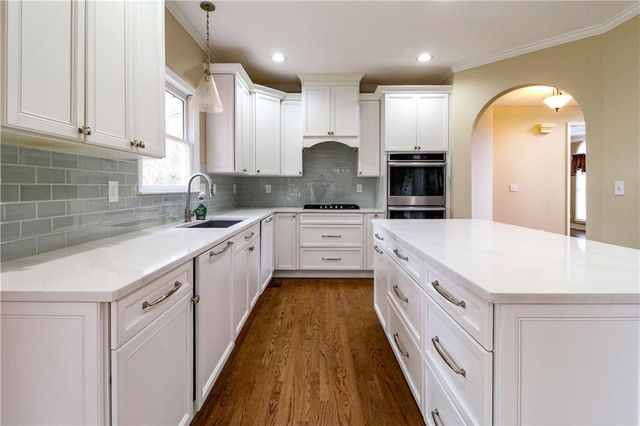 5229 Camden Lake NW Parkway, Acworth, GA 30101