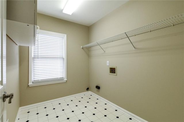 5229 Camden Lake NW Parkway, Acworth, GA 30101