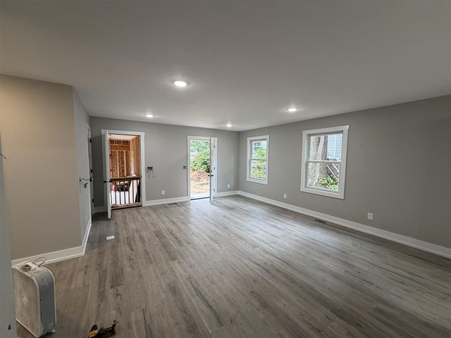 2245 Macarthur Road, Muskegon, MI 49442