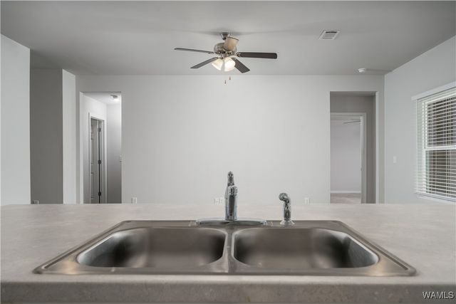 16434 Natchez, Moundville, AL 35474