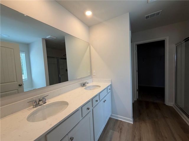178 King Village, Braselton, GA 30517
