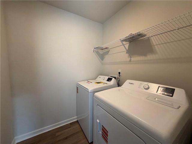 178 King Village, Braselton, GA 30517