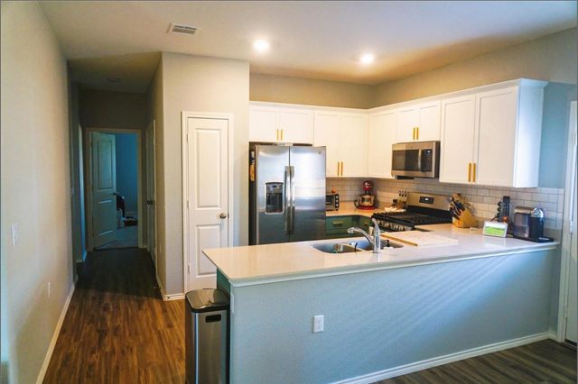 2321 Forgetmenot LN, Pflugerville, TX 78660