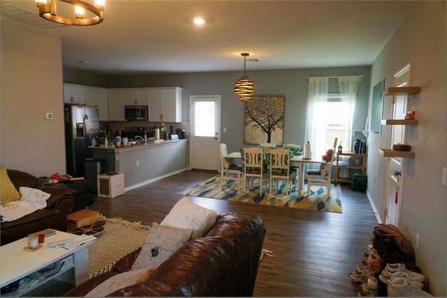 2321 Forgetmenot LN, Pflugerville, TX 78660