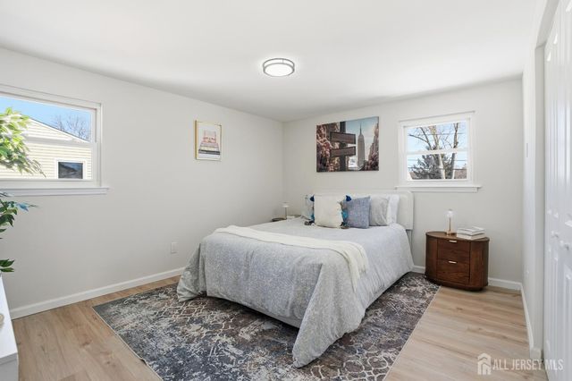 11 Lincroft Avenue, Old Bridge, NJ 08857