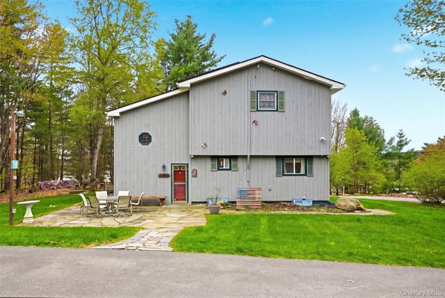 99 Swinging Bridge Estate Road, Monticello, NY 12701