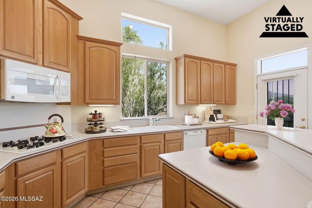 4906 N Bonita Ridge Avenue, Tucson, AZ 85750