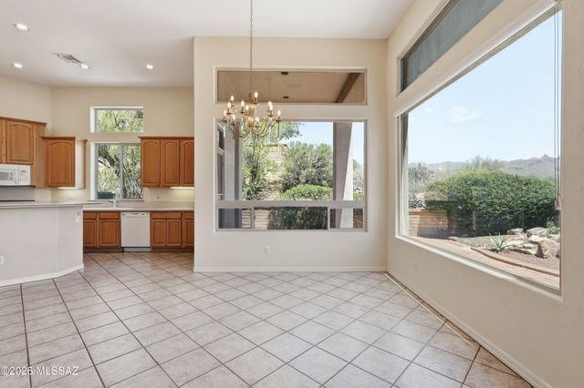 4906 N Bonita Ridge Avenue, Tucson, AZ 85750